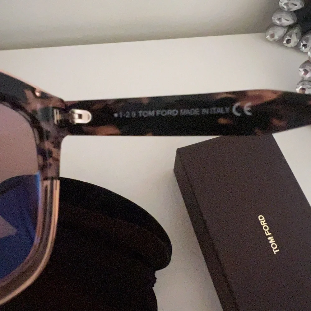 Tom Ford 0685 Sunglasses
56G - Havana/Other / Brown Mirror - Brown - Picture 5 of 6